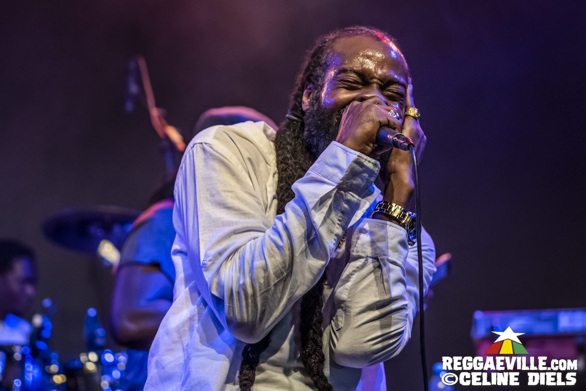 Marcia Griffiths & The Roots Harmonics Band