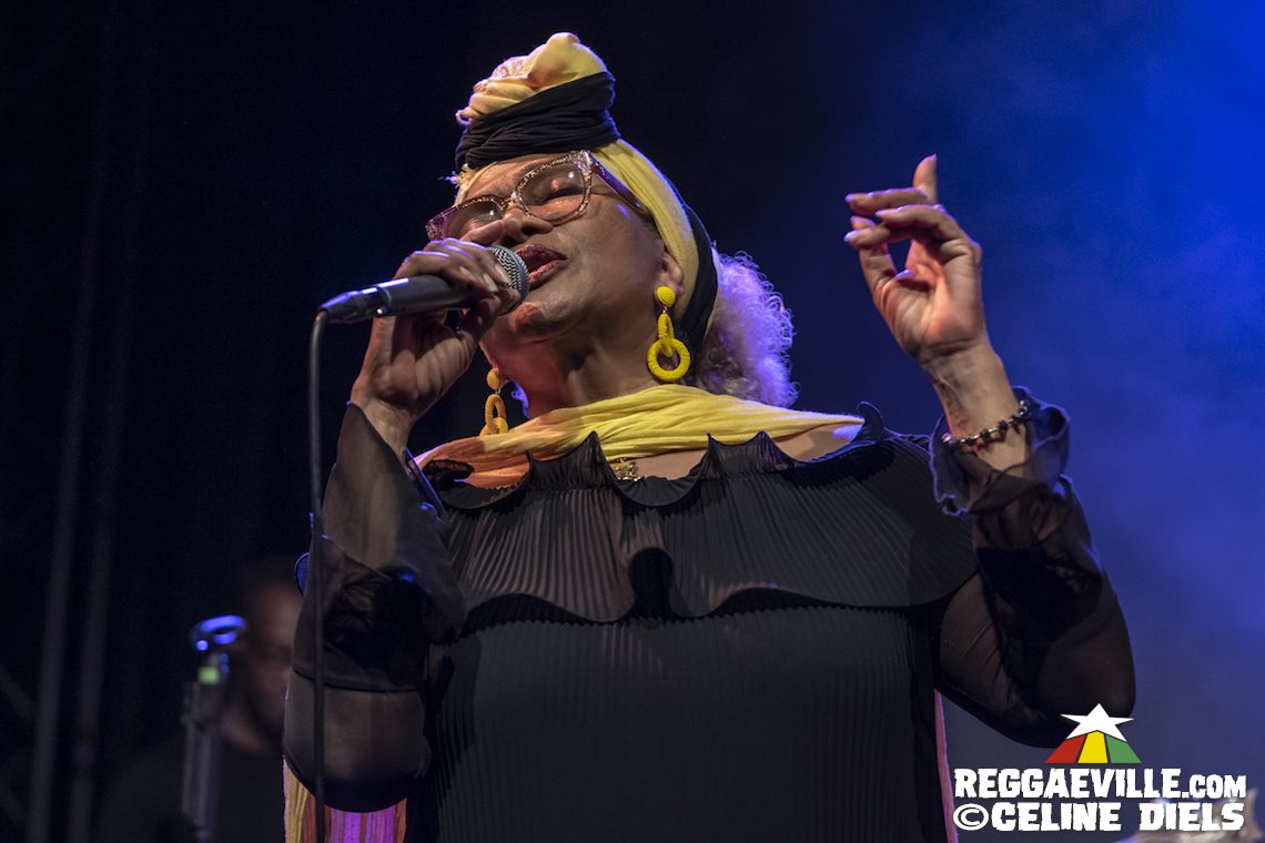 Marcia Griffiths & The Roots Harmonics Band