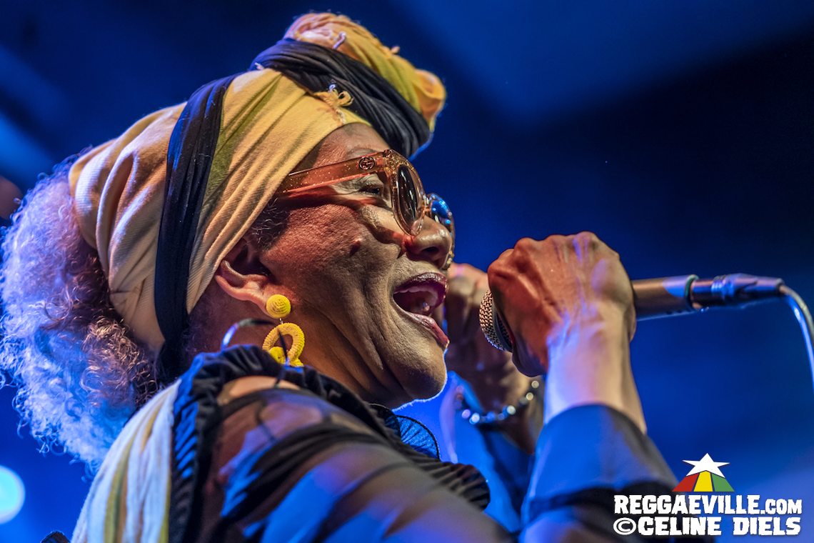 Marcia Griffiths & The Roots Harmonics Band