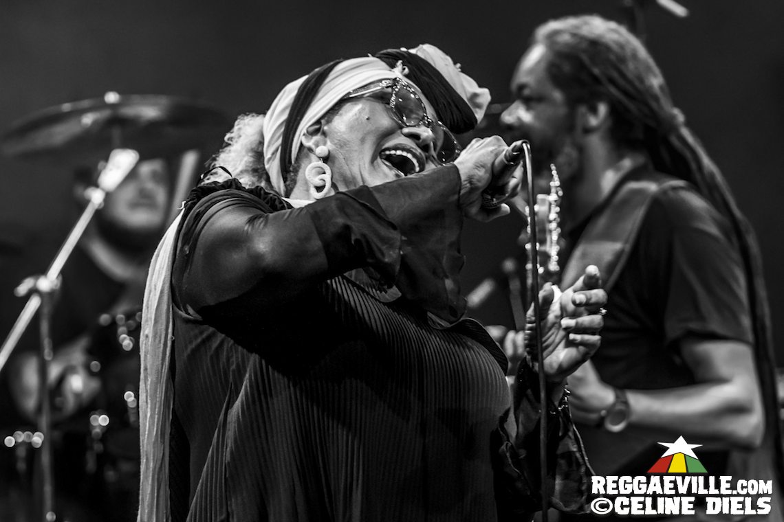 Marcia Griffiths & The Roots Harmonics Band