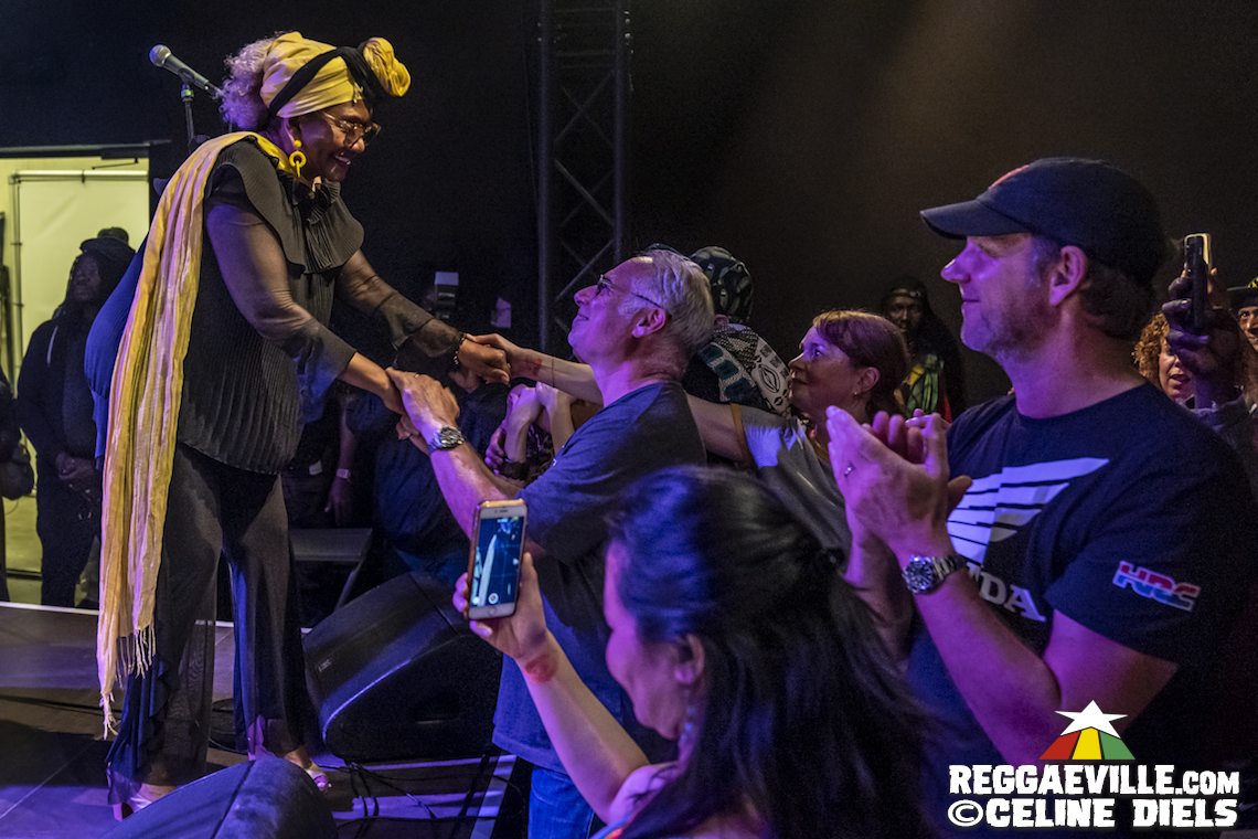 Marcia Griffiths & The Roots Harmonics Band