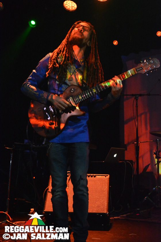 Max Romeo & Azizzi Romeo with Dubtonic Kru