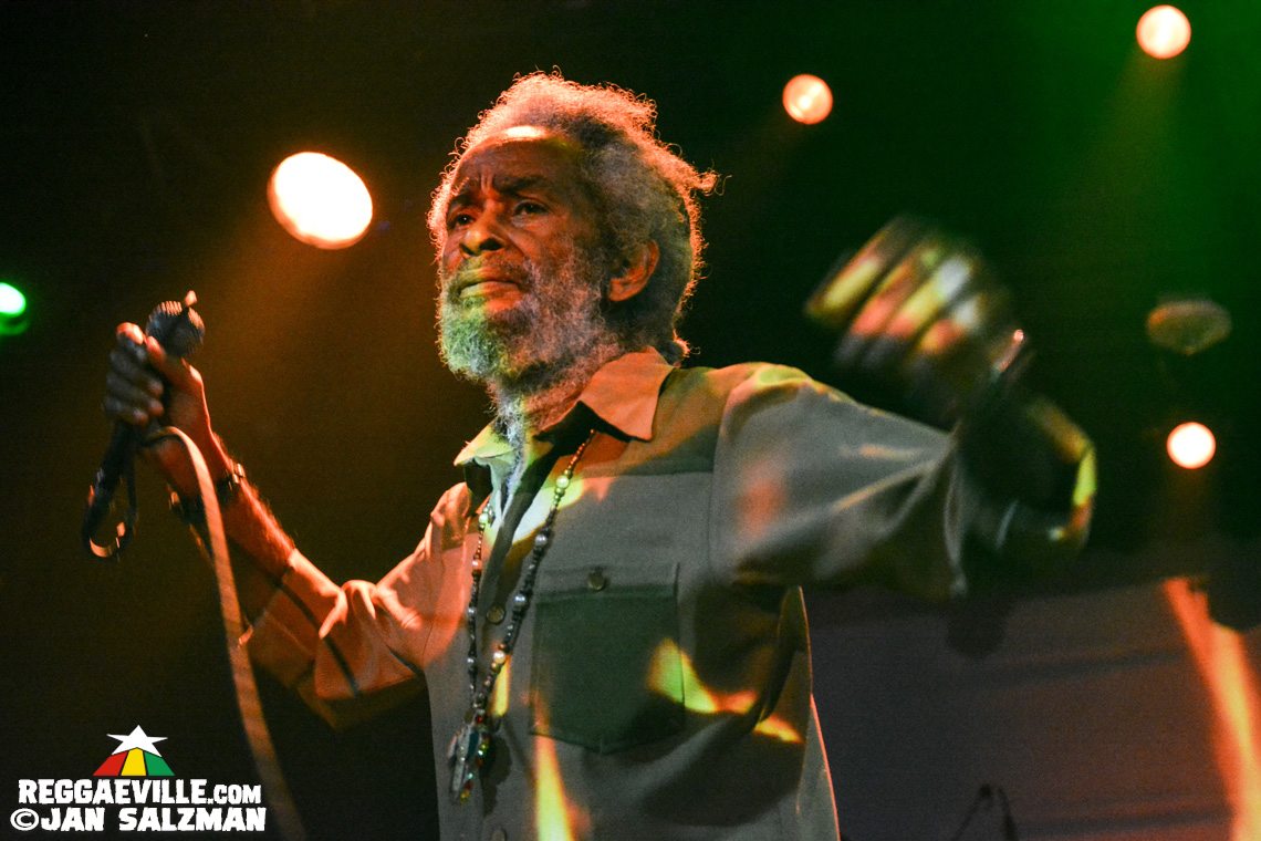 Max Romeo & Azizzi Romeo with Dubtonic Kru