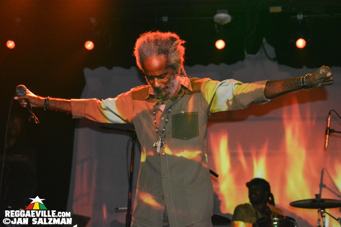 Max Romeo & Azizzi Romeo with Dubtonic Kru