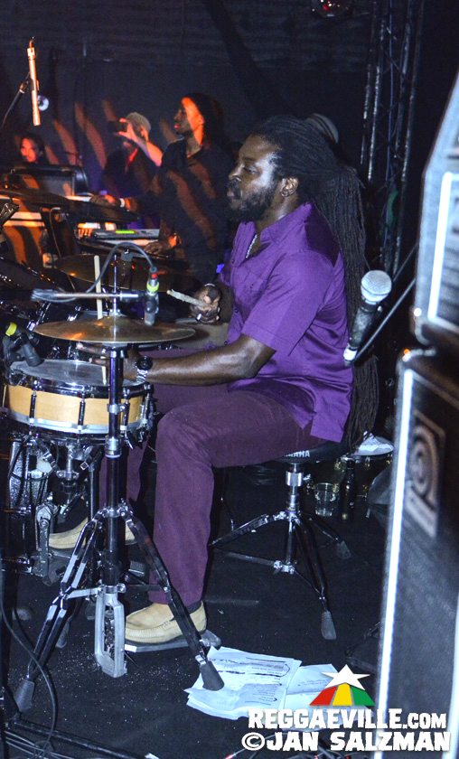 Mighty Diamonds & Dubtonic Kru