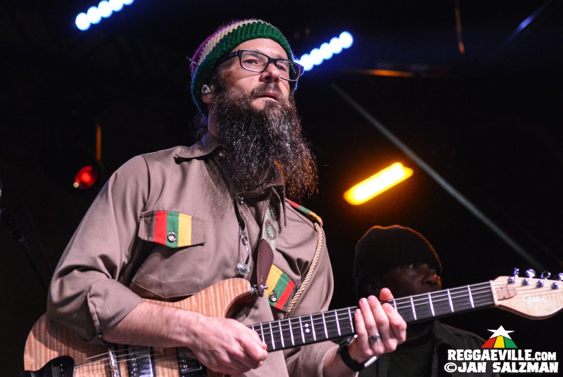 Groundation, Katchafire & Fiji