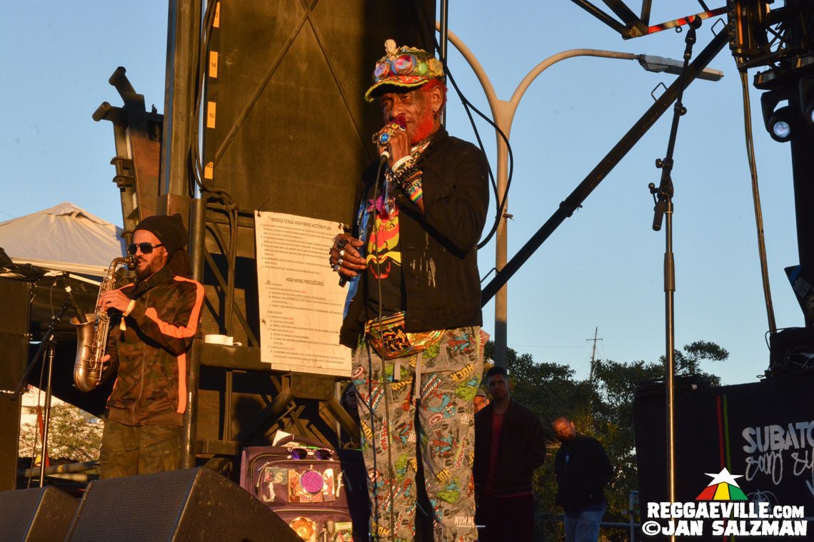 Lee Scratch Perry feat. Larry McDonald & SOJA