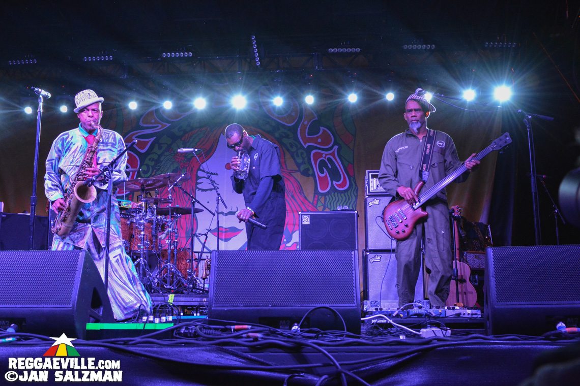 Yellowman with K'reema, Pato Banton & Fishbone