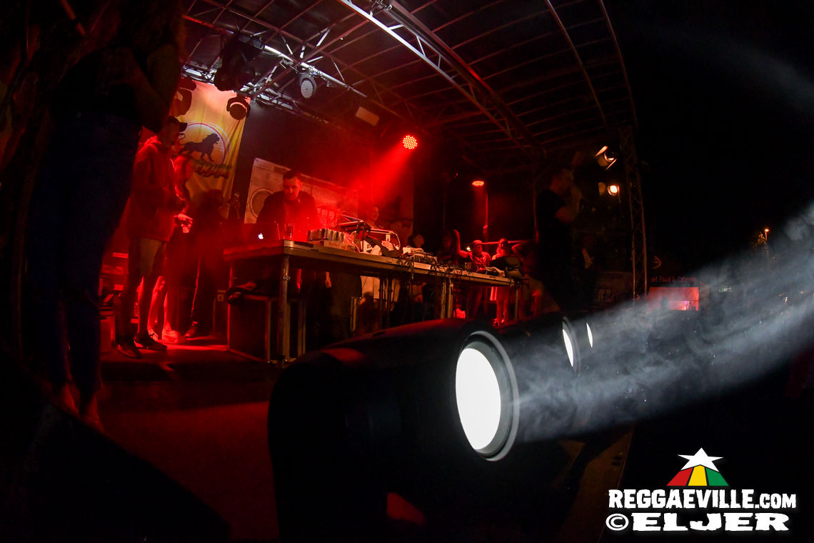 Popcaan, Jugglerz & Pow Pow