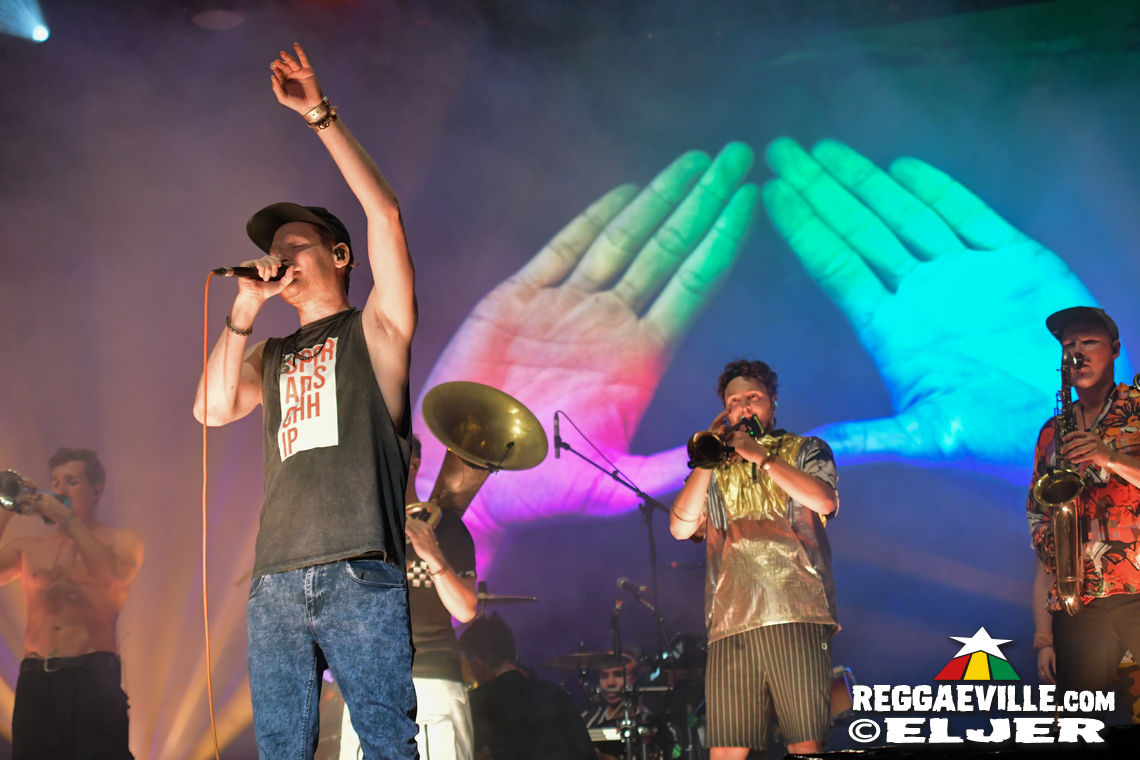 Querbeat feat. Dellé