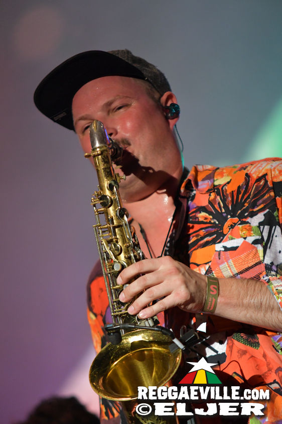 Querbeat feat. Dellé