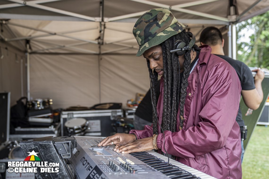 Dezarie, Mellow Mood, New Kingston, Utan Green & Frontliners