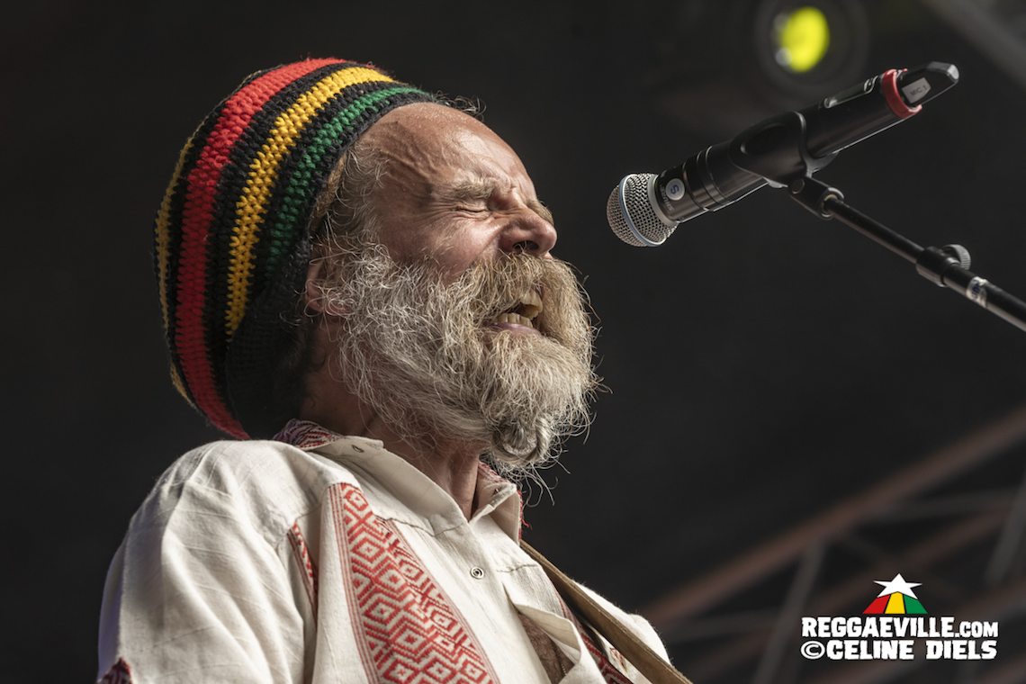 Postmen, Uwe Banton with Teddy Dan, Samora