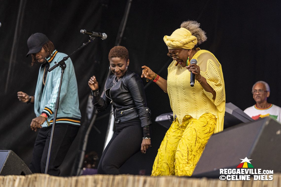 Marcia Griffiths, Beenie Man, Half Pint, Burna Boy