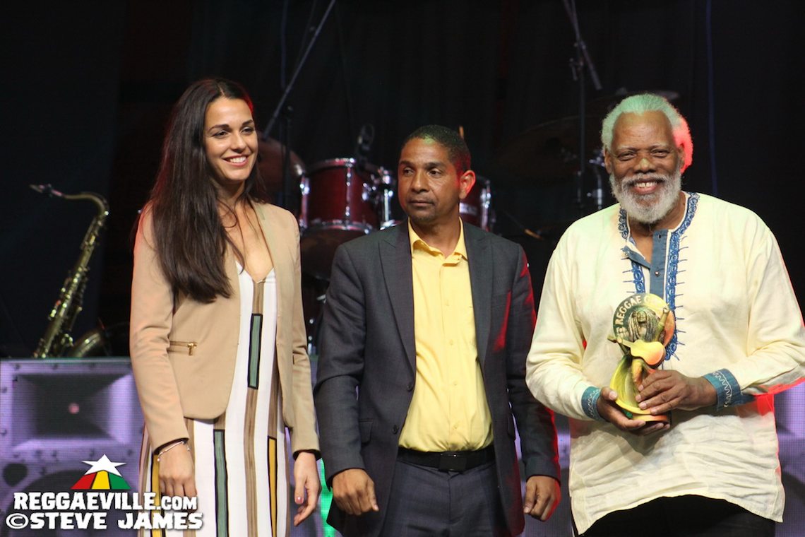 Beres Hammond, Bounty Killer, Lloyd Parks, Ibo Cooper...
