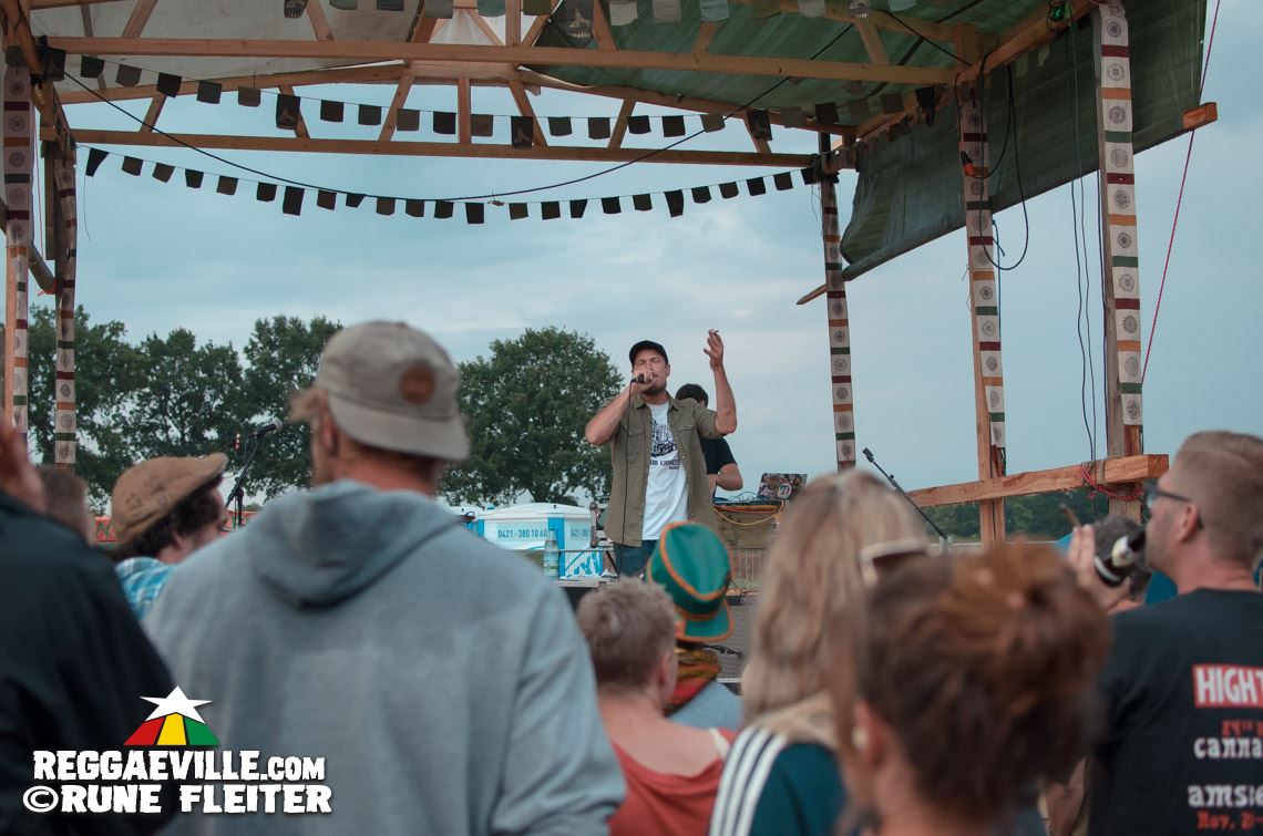 iLLBiLLY HiTEC, Unlimited Culture, Teacha Dee