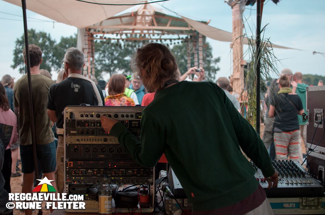 iLLBiLLY HiTEC, Unlimited Culture, Teacha Dee