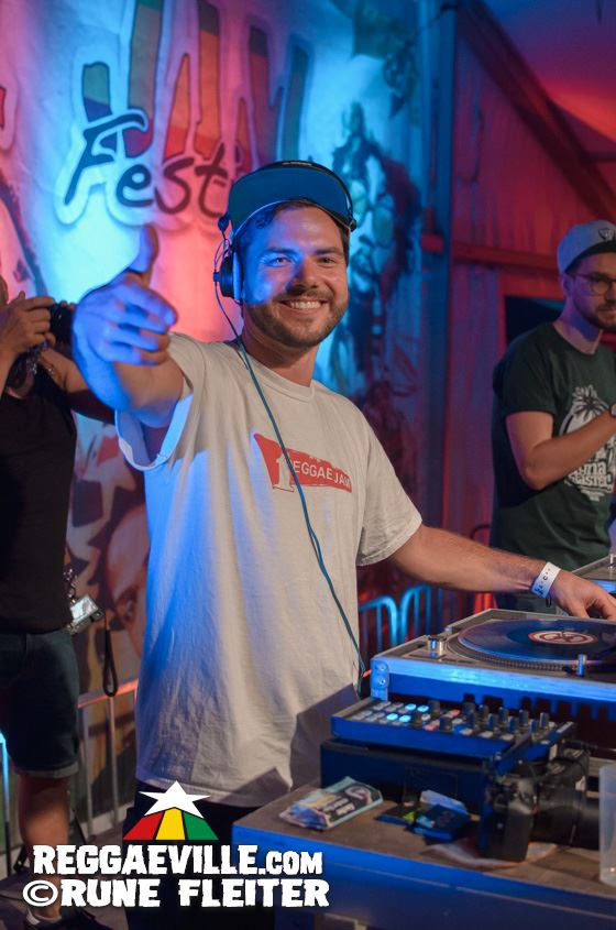 iLLBiLLY HiTEC, Unlimited Culture, Teacha Dee