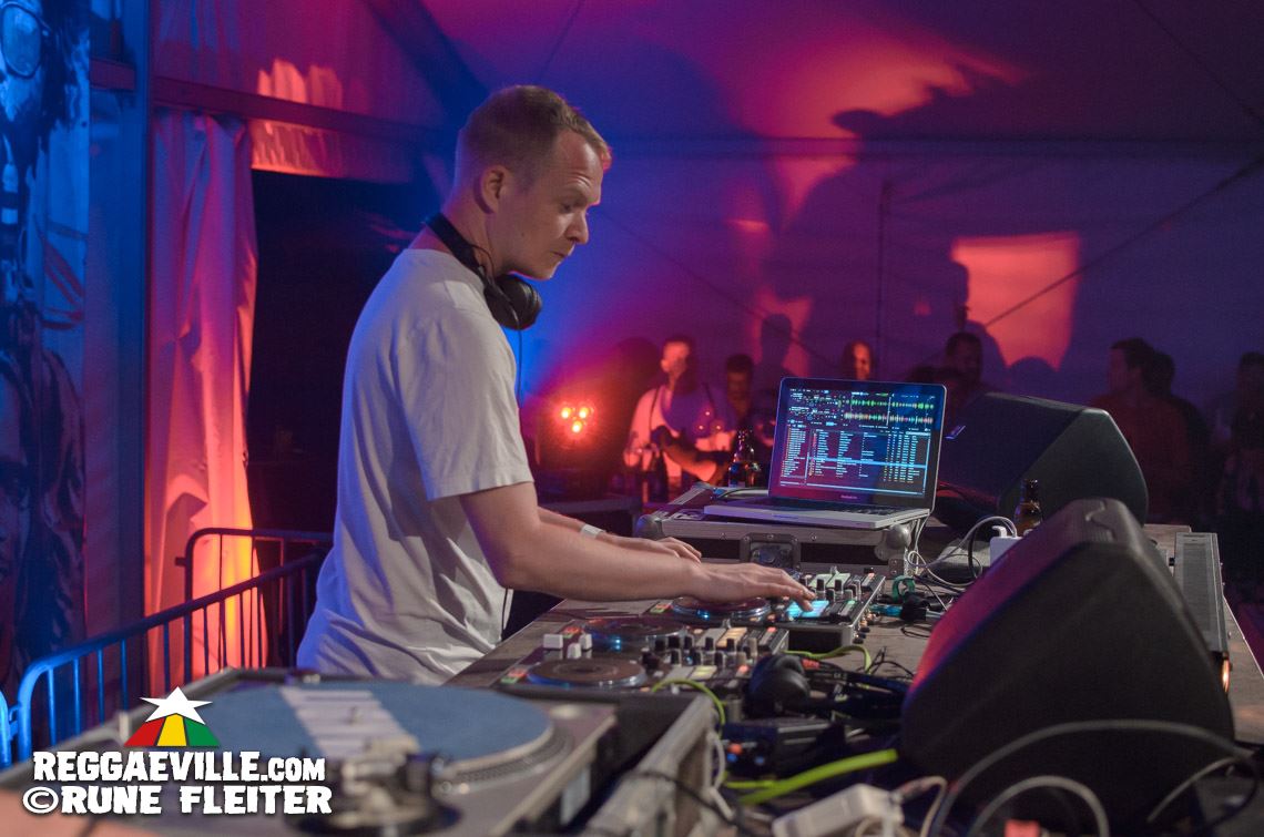 iLLBiLLY HiTEC, Unlimited Culture, Teacha Dee