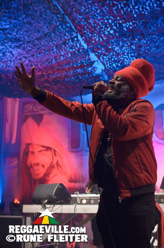 iLLBiLLY HiTEC, Unlimited Culture, Teacha Dee