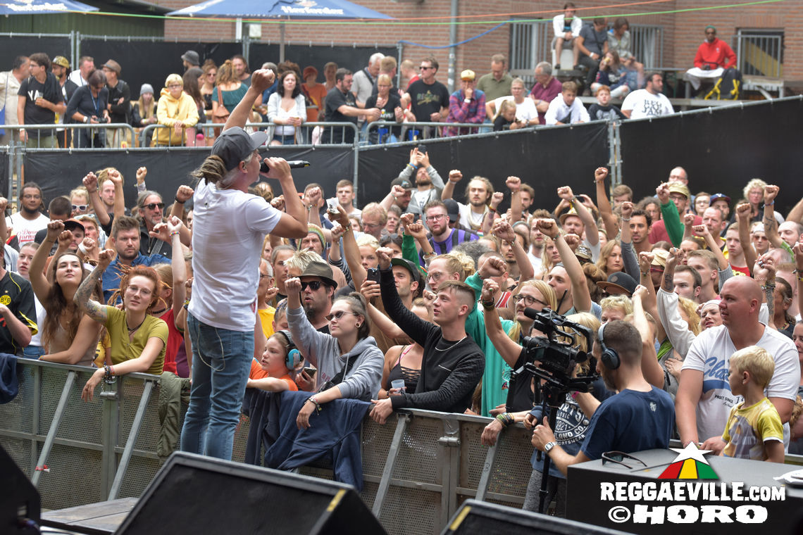 Ganjaman & The Evolution feat. Tóke, Uwe Banton, Memoria