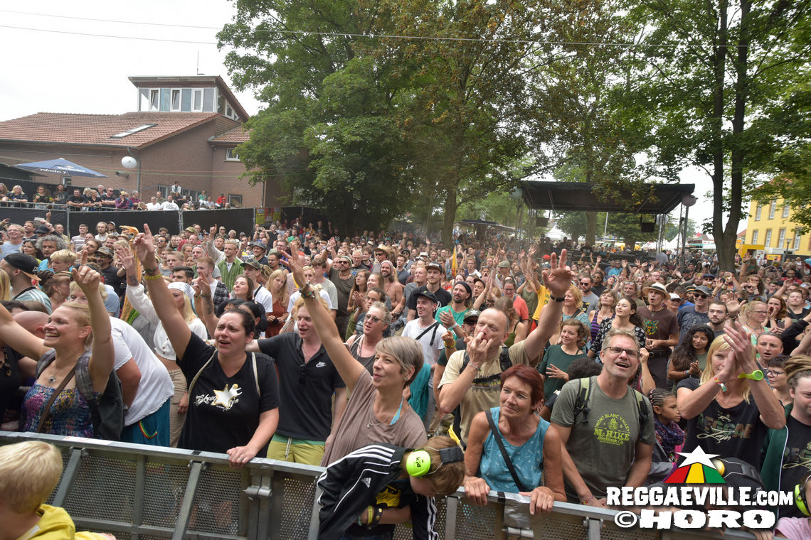 Ganjaman & The Evolution feat. Tóke, Uwe Banton, Memoria