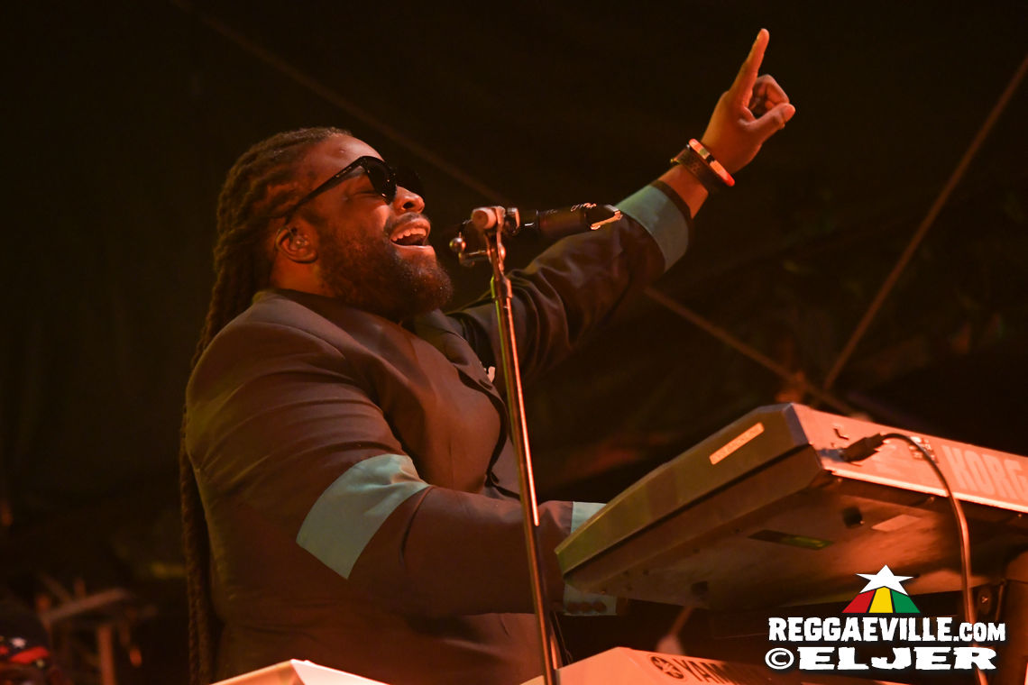 Morgan Heritage feat. Esh & Jemere Morgan, Million Stylez