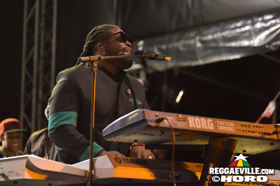 Morgan Heritage feat. Esh & Jemere Morgan, Million Stylez