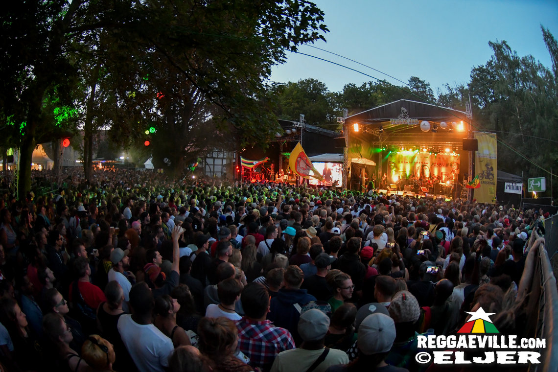 Lila Iké, Micah Shemaiah, Chuck Fenda & House of Riddim