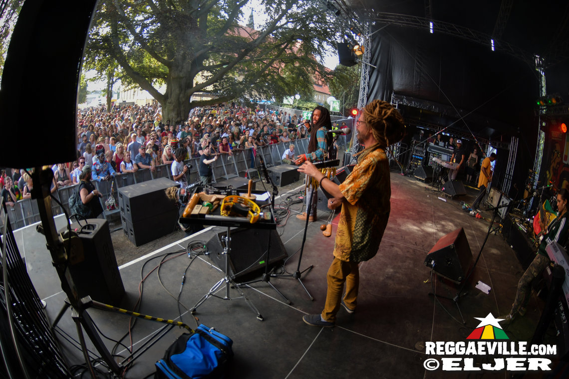 Lila Iké, Micah Shemaiah, Chuck Fenda & House of Riddim