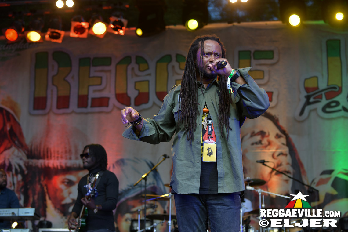 Duane Stephenson, Royal Sounds