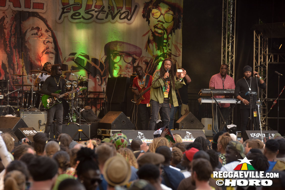 Duane Stephenson, Royal Sounds