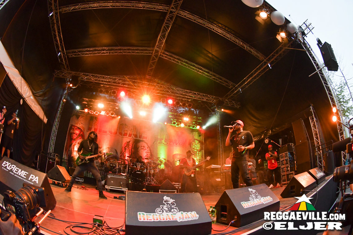 Busy Signal, Memoria, Dr.Ring Ding