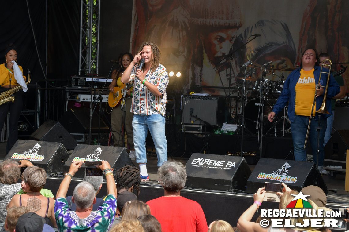 Busy Signal, Memoria, Dr.Ring Ding