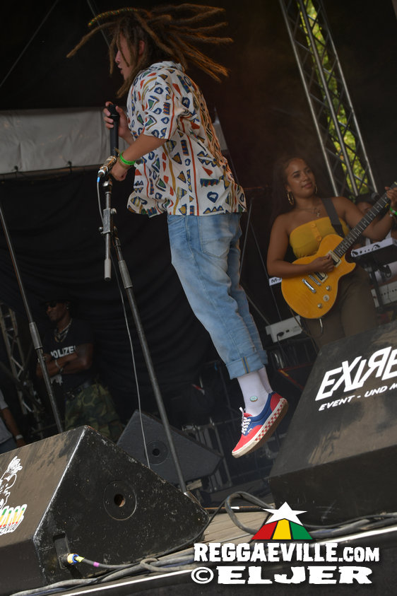 Busy Signal, Memoria, Dr.Ring Ding