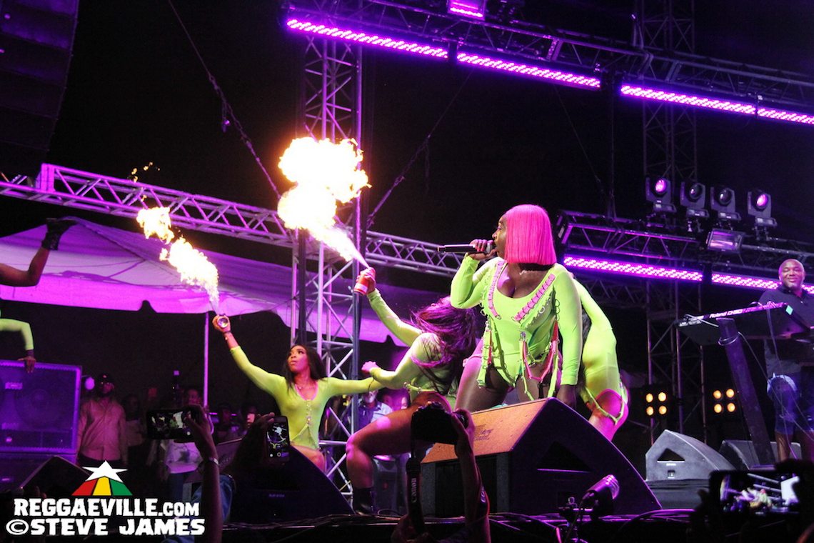 Spice, Munga Honourable, Spragga Benz, Shauna Controlla