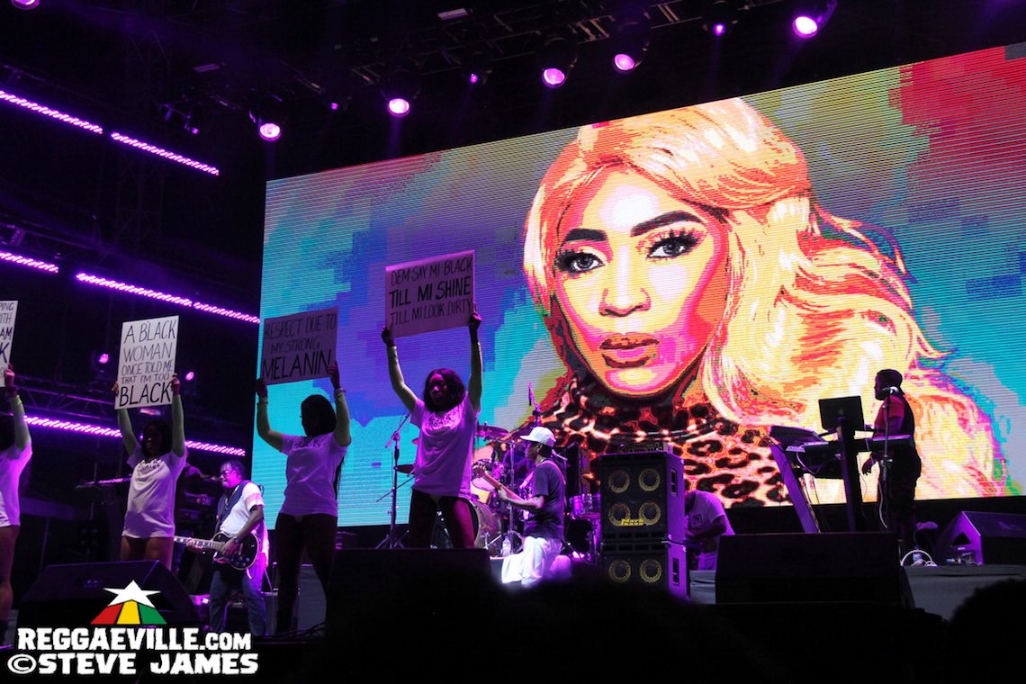 Spice, Munga Honourable, Spragga Benz, Shauna Controlla