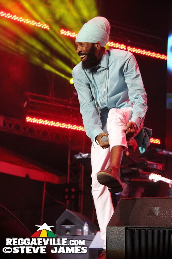 Spice, Munga Honourable, Spragga Benz, Shauna Controlla