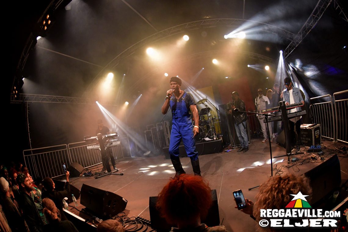 Eek A Mouse, Marcus Gad & Tribe