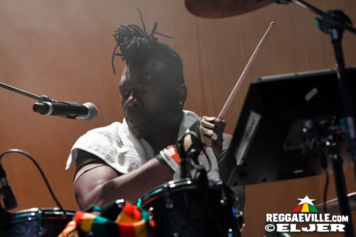 Eek A Mouse, Marcus Gad & Tribe