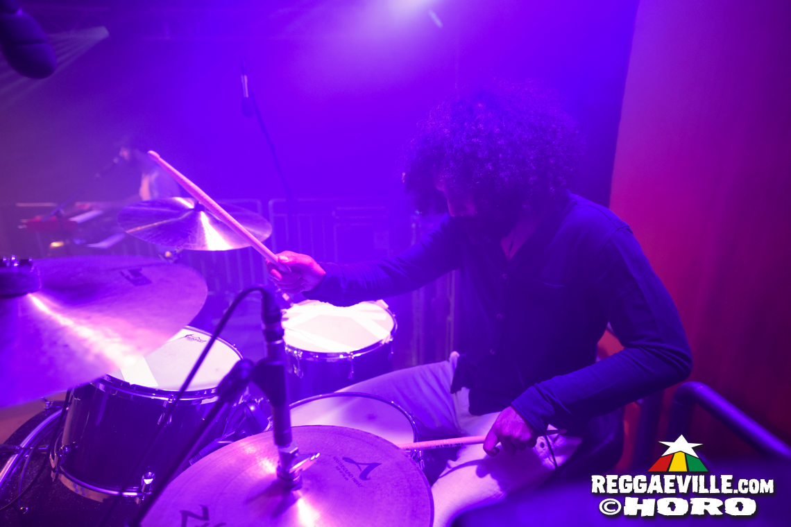 Eek A Mouse, Marcus Gad & Tribe