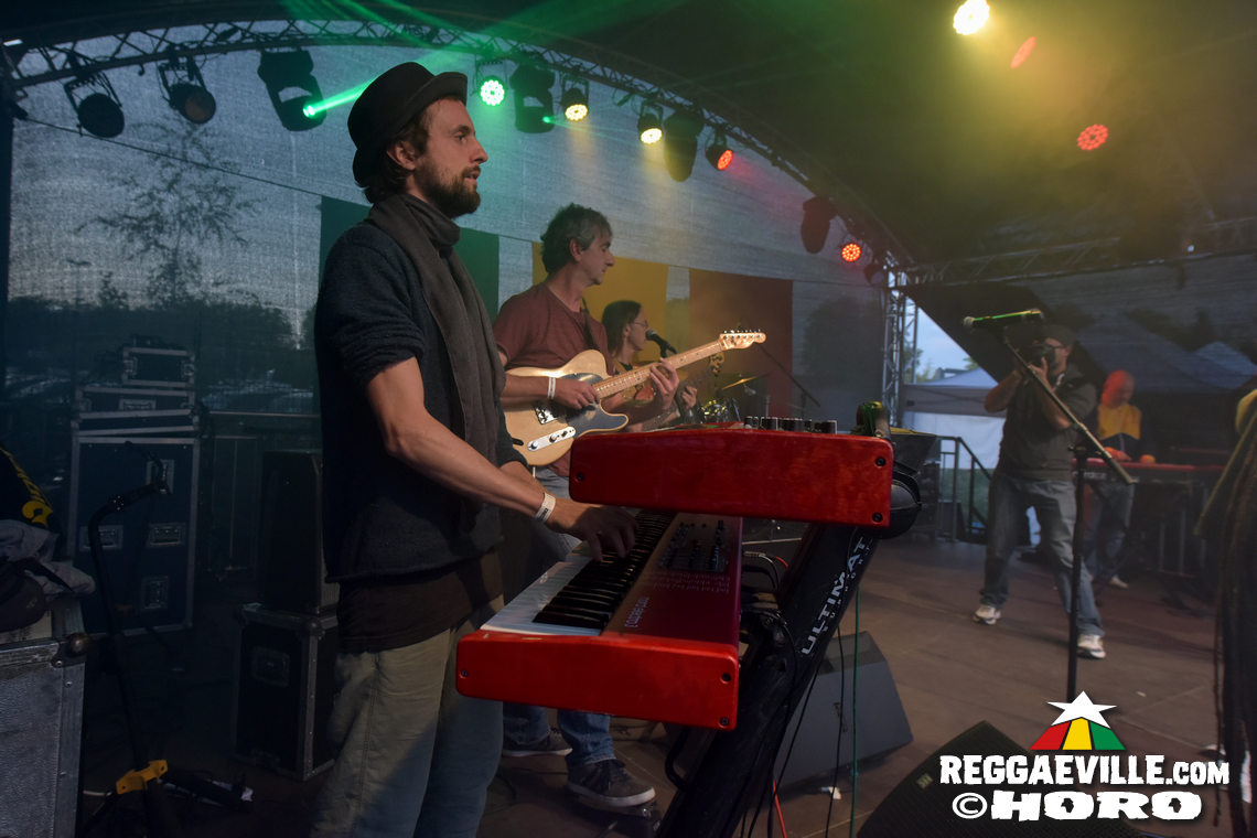 Jin Jin feat. Andrew Murphy & Sebastian Sturm, The Herbpirates