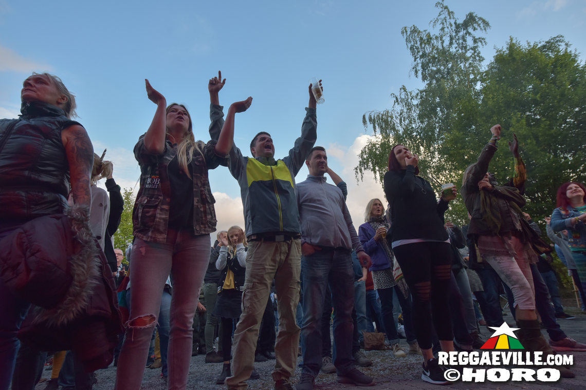 Jin Jin feat. Andrew Murphy & Sebastian Sturm, The Herbpirates