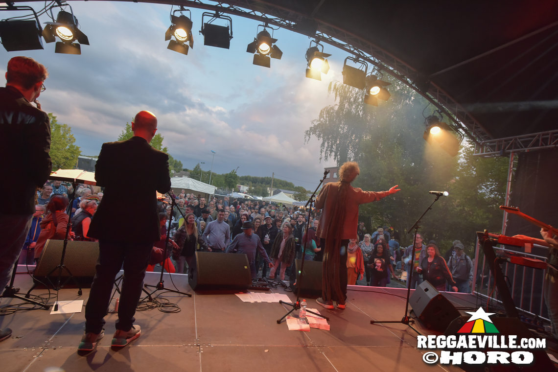 Jin Jin feat. Andrew Murphy & Sebastian Sturm, The Herbpirates