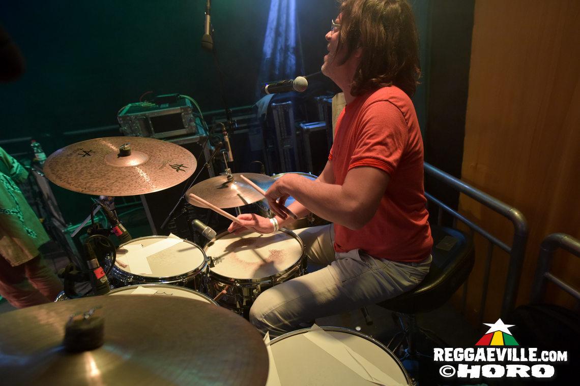 Jin Jin feat. Andrew Murphy & Sebastian Sturm, The Herbpirates