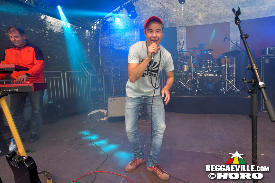 Jin Jin feat. Andrew Murphy & Sebastian Sturm, The Herbpirates