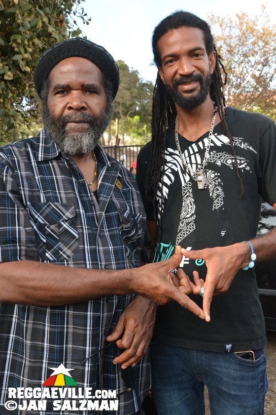 Yami Bolo, Akae Beka, Prezident Brown