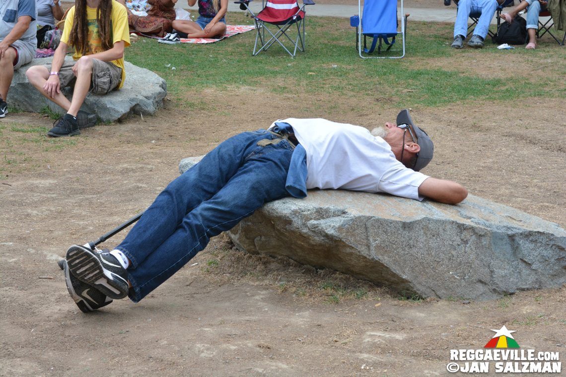 Yami Bolo, Akae Beka, Prezident Brown