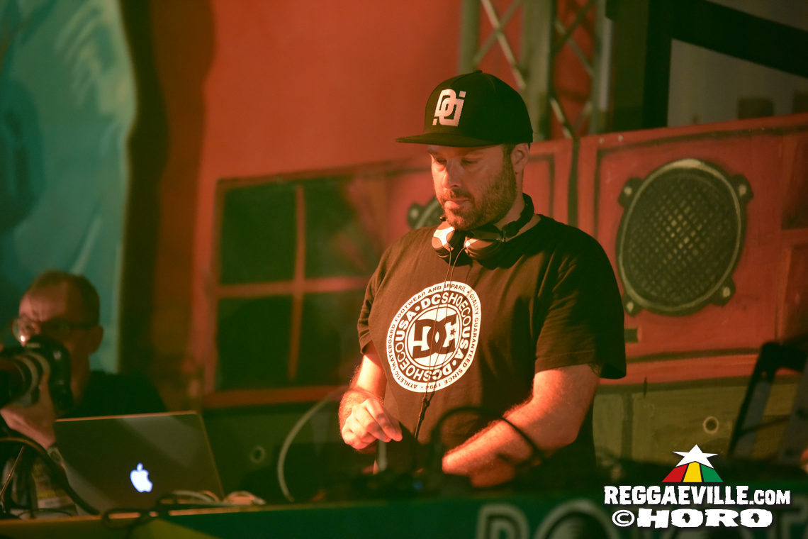 Micah Shemaiah & The Dreadites, Ward 21