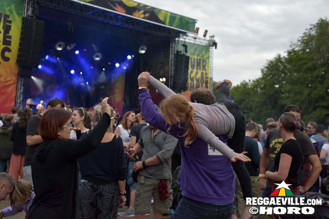 Festival Vibes